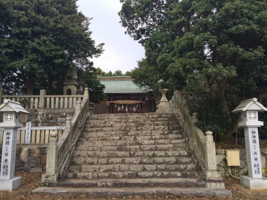高屋神社